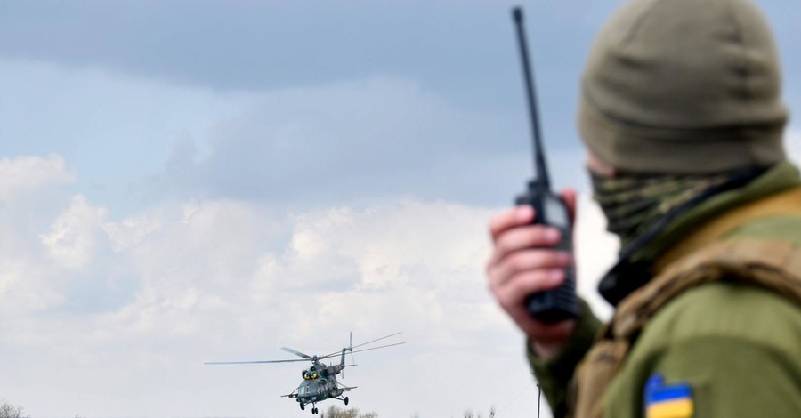 На Донбассе под обстрел попал украинский военный