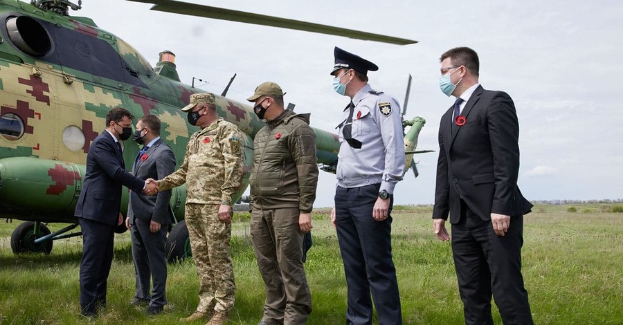Накануне Дня Победы Владимир Зеленский, послы ЕС и G7 прибыли на Луганщину