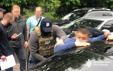 Правоохранители задержали судью Донецкого окружного админсуда при получении крупной взятки 