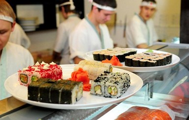 Количество отравившихся в харьковской сети суши-ресторанов возросло до 54