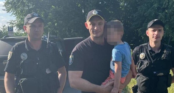 Полицейские Киева нашли пятилетнего мальчика, который всю ночь катался на самокате