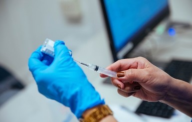 В Винницкой ОГА назвали причину смерти мужчины, вакцинированного Pfizer