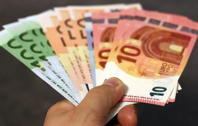 В 20 раз выше минималки: аналитики рассказали, сколько заробитчанам платят в Германии