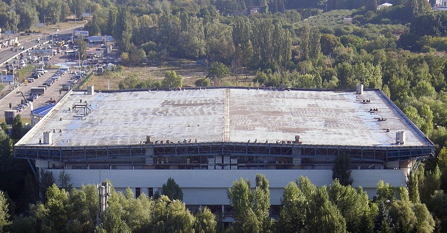 Экс-директора Ледового стадиона в Киеве будут судить за присвоение 20 миллионов гривен госсредств