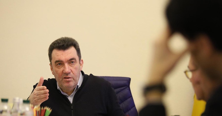 Данилов раскрыл повестку дня заседания СНБО на Донбассе