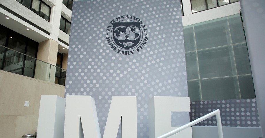 Царский подарок от МВФ: почему украинцы не почувствуют выделенные миллиарды