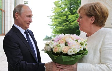 Перед встречей с Зеленским Меркель нанесет визит Путину