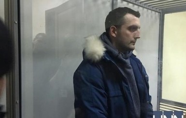 Суд приговорил к 7 годам тюрьмы экс-боксера, убившего одним ударом охранника Порошенко
