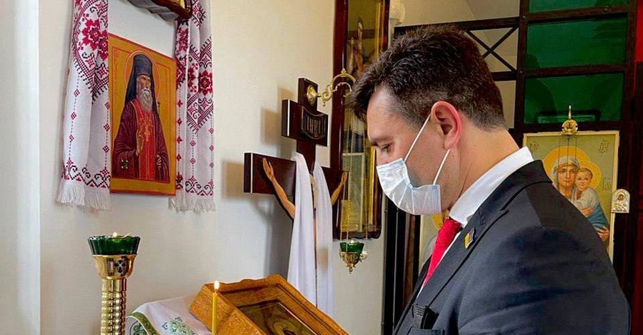 Николай Тищенко помолился в церкви за здоровье Гео Лероса