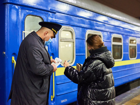 Украина возобновила железнодорожное сообщение с Польшей