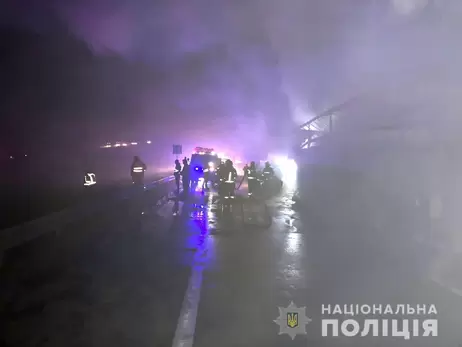 На Одессу ограничен проезд: столкнулись два грузовика и три легковушки