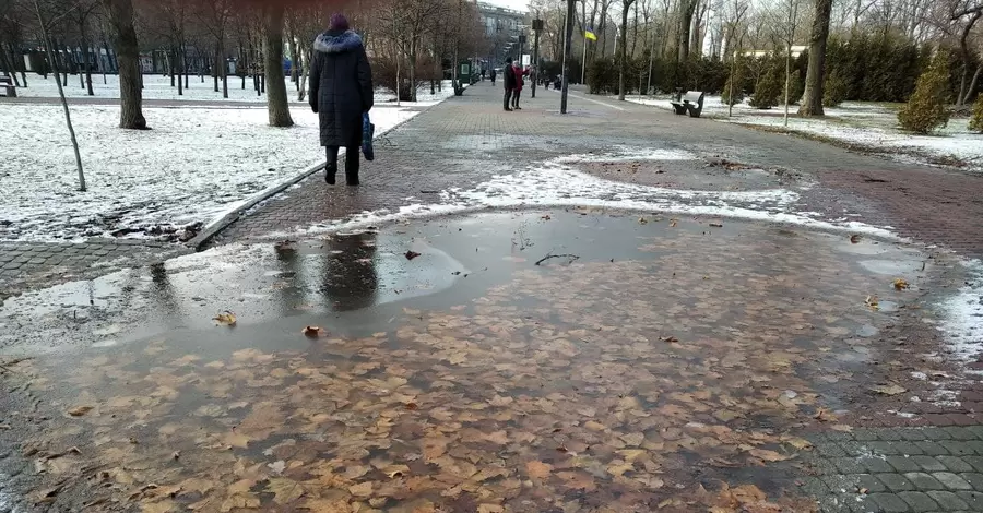 В Украине резко похолодает: идут морозы, мокрый снег и дожди