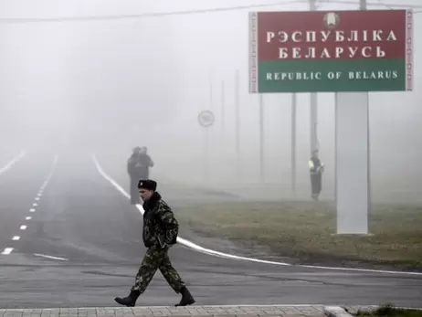 Переброшенные в Беларусь российские десантники погибли в результате неудачного прыжка с парашютом