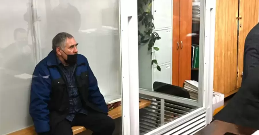 «Житомирский стрелок» отказался от своих адвокатов: Буду подавать на них жалобу