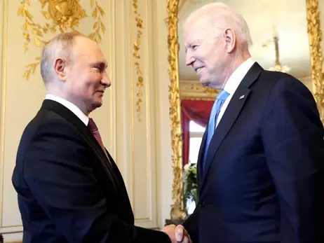 С какими «козырями» в рукаве будут говорить Путин и Байден