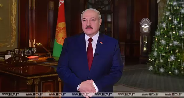 Как президенты поздравляли с Новым годом: Лукашенко вспомнил 90-е, а Алиев 33 минуты говорил об успехах Армении