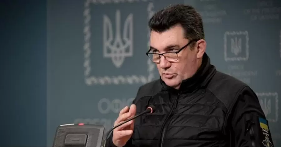 Данилов не исключает, что Украина может нанести по Беларуси превентивный удар