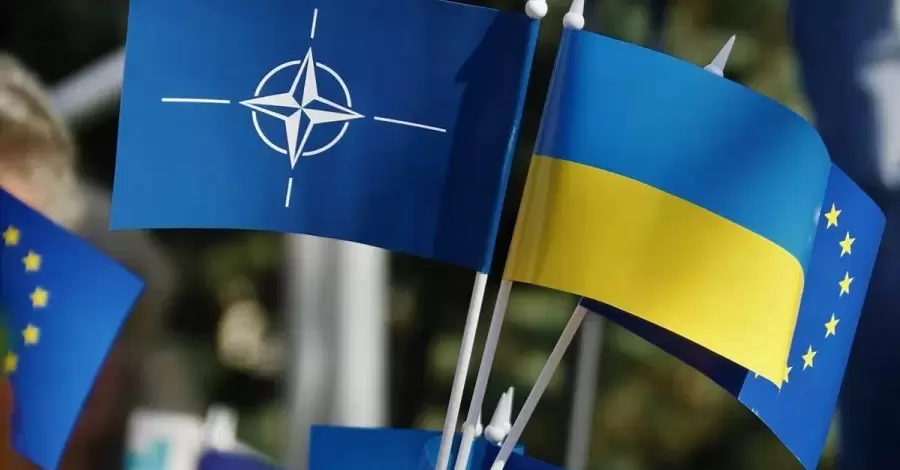 Украина получит новый статус при НАТО: что он даст нашей стране?