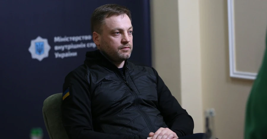 Глава МВД Монастырский: Говорить об отмене комендантского часа рано