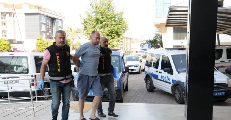 В Турции суд арестовал экс-депутата Харьковского горсовета, убившего своих двух детей