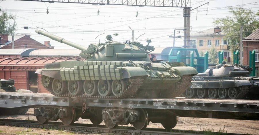 Россия перебрасывает в Украину танки Т-62, созданные 60 лет назад. На очереди - Т-34?