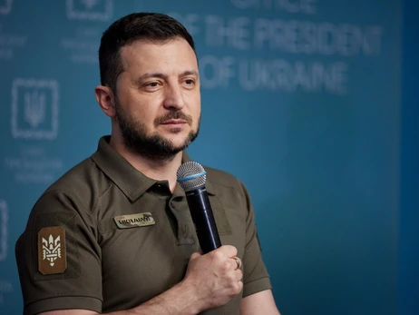 Зеленский дал интервью украинским СМИ: завершение войны, экспорт зерна из Украины и переговоры в Турции