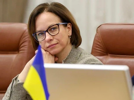 Министр соцполитики Марина Лазебная уходит в отставку