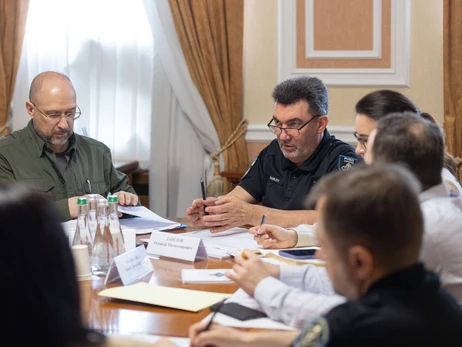 Данилов: Нині 86 осіб підпадають під закон про олігархів