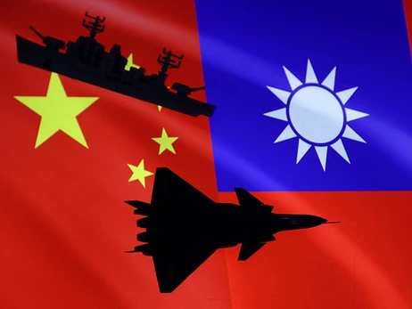 Китайские военные начали новые учения у Тайваня