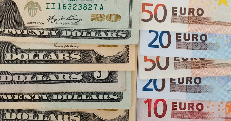 Что будет с курсом доллара и евро осенью