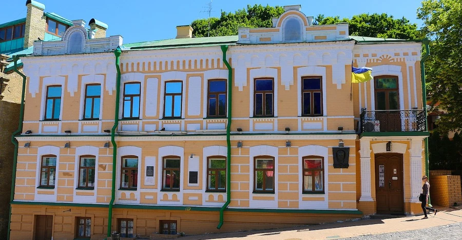 Вместо музея Булгакова в Киеве предлагают открыть музей Кошица, который тоже жил в этом доме