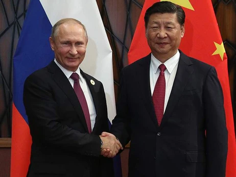 Си Цзиньпин на встрече с Путиным выразил опасения по поводу российского вторжения в Украину