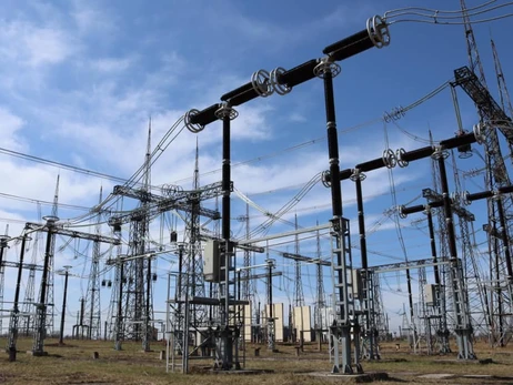 Шмыгаль: Энергосистема работает стабильно, но надо продолжать экономить электричество