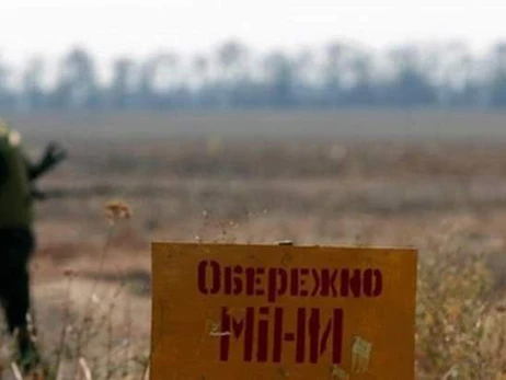 В Харьковской области автомобиль ГСЧС подорвался на мине, двое погибших