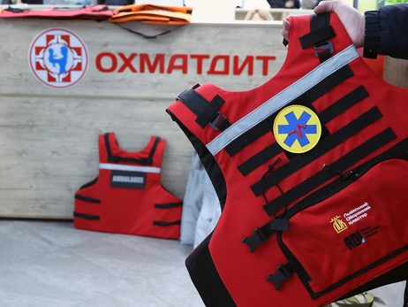 В Україні розпочато серійне виробництво медичних бронежилетів