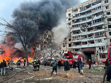 Попадание ракеты в жилой дом в Днепре: Это самые страшные 12 часов нашей жизни