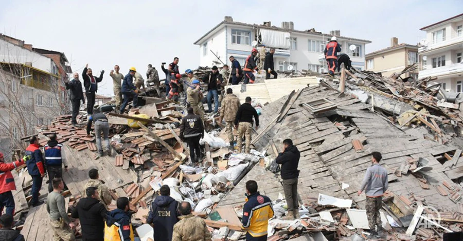 Ночью в Турции произошло новое землетрясение