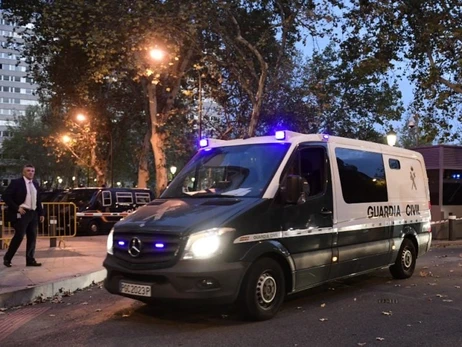 В Іспанії затримали банду, яка викрала речі українських біженців на мільйон євро 