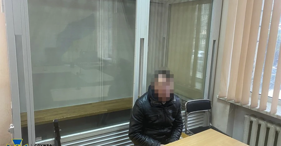 Наводил ракеты на ТРЦ Днепропетровской области: СБУ задержала вражеского информатора