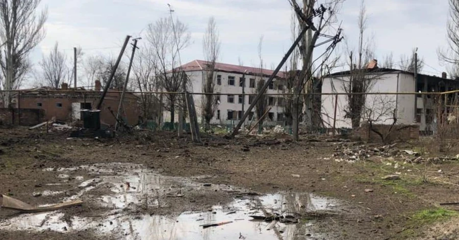 Российские войска сбросили на Запорожскую область авиабомбы, двое раненых
