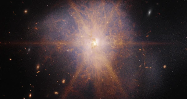 Телескоп Уэбба зафиксировал впечатляющее слияние двух галактик