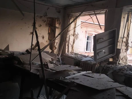 РФ утром обстреляла Харьковщину, разрушен жилой дом