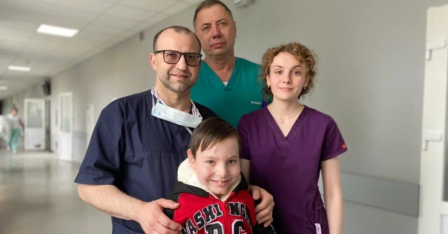 Отверстие трахеи было в семь раз меньше нормы: во Львове провели уникальную операцию 9-летнему мальчику