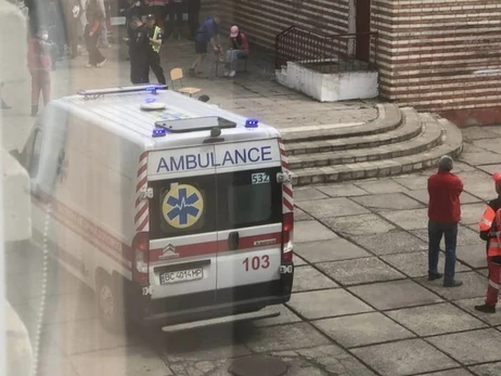 На Львовщине госпитализировали 14 школьников из-за распыленного баллона с перцовым газом