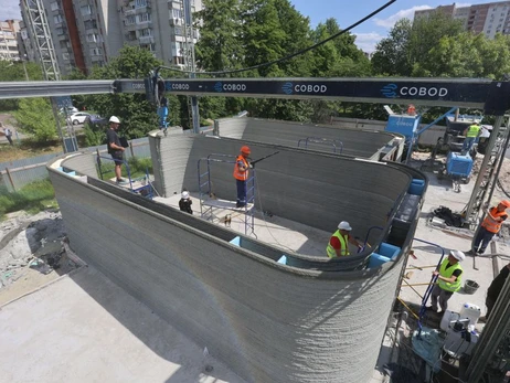 Во Львове начали строительство школы на 3D-принтере, на очереди – мост в Херсоне