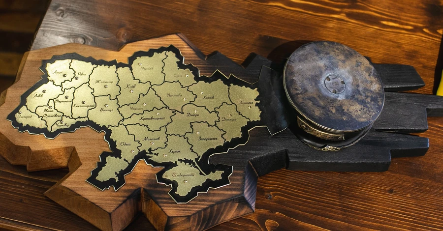 Автор карты Украины из гильз: Наша задача – отбросить врага не на 100 км, а на сто лет