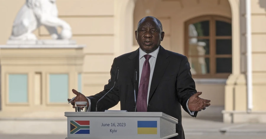 Глава ЮАР назвал 10 идей для завершения войны в Украине