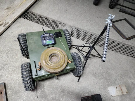 Розробники дрона-сапера: Вантажимо у  нього протитанкову міну і відправляємо до ворога