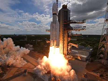 Індія успішно запустила космічний корабель Chandrayaan-3 на Місяць