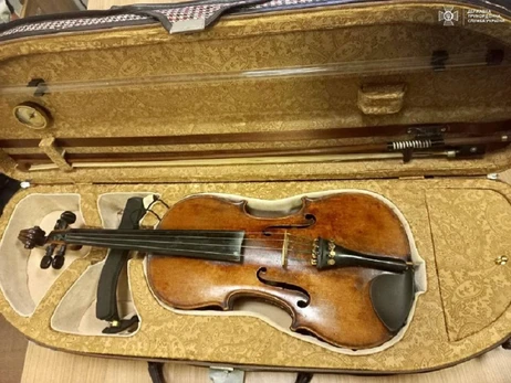 Из Украины пытались вывезти скрипку Страдивари 1730 года